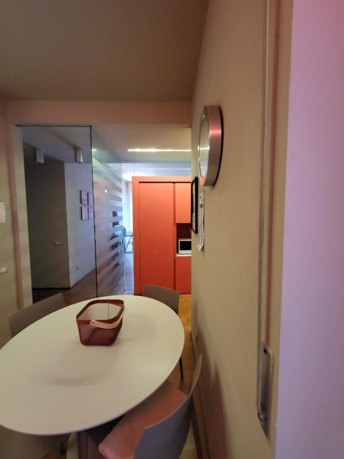 לה ספציה Greige Apartment מראה חיצוני תמונה