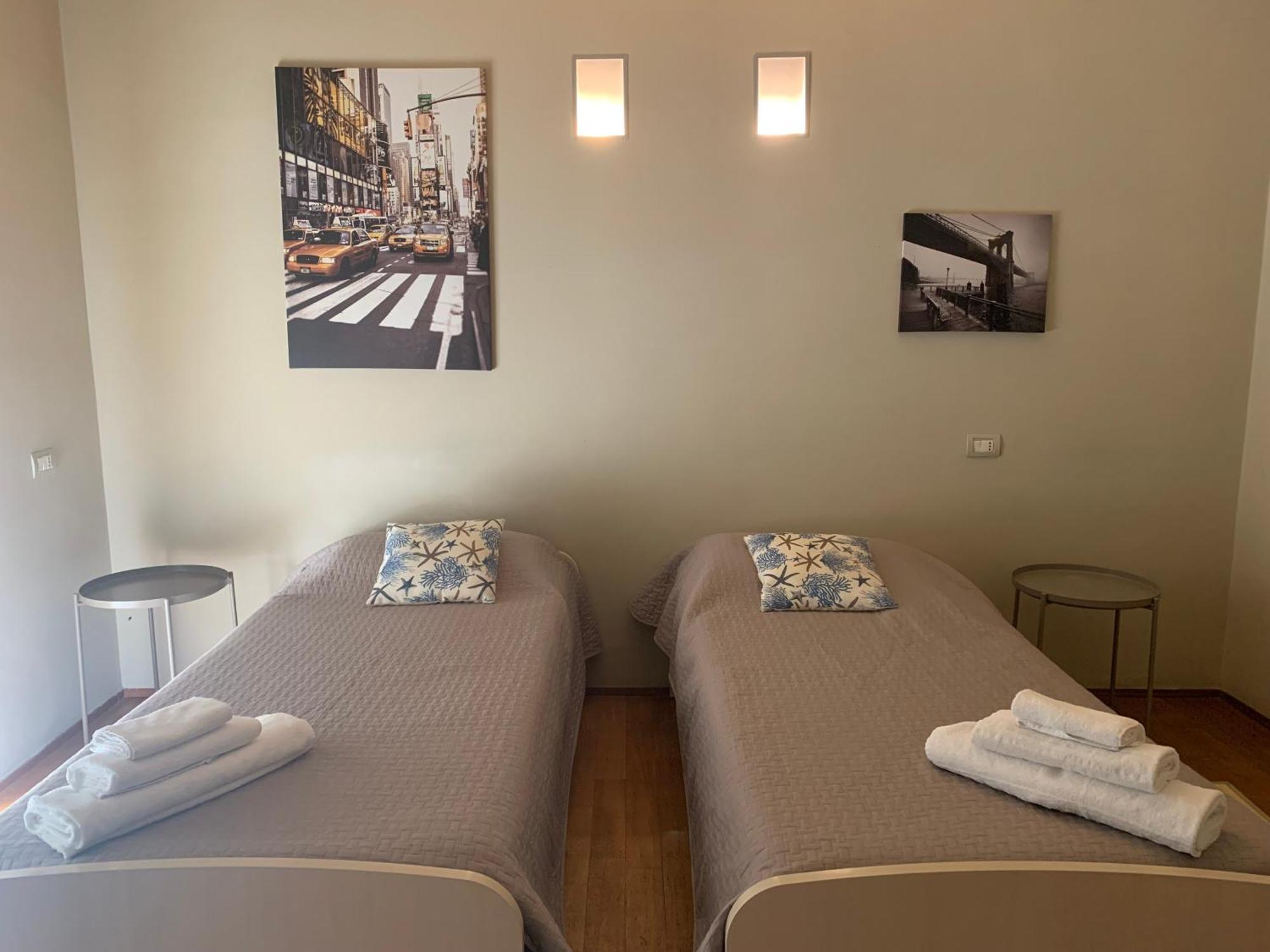 לה ספציה Greige Apartment מראה חיצוני תמונה